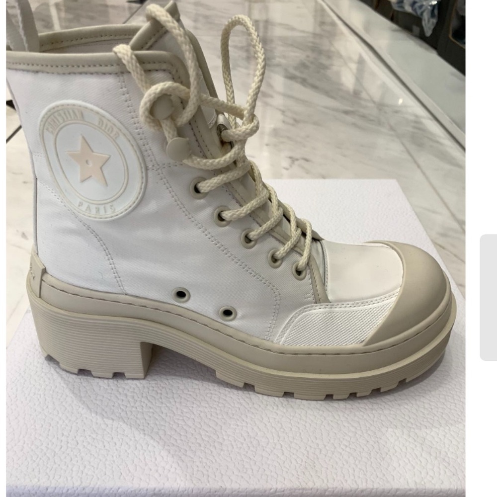 Dior Women's Lace-Up Cream Boots